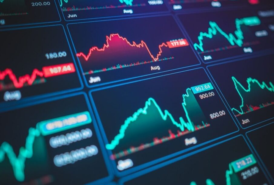Ibovespa sobe 1,25% na semana; Cury salta e Natura cai