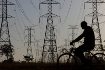 Megaleilão de energia suspenso pela Justiça do Ceará