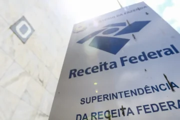 Receita Federal publica lista de devedores contumazes