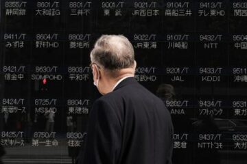 Dólar hoje sobe a R$ 5,18 e Bolsa cai com ata do Copom
