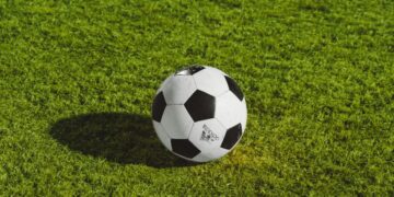 Figurinhas da Coca-Cola Copa geram prejuízo e furtos no varejo