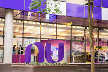 Nubank compra Banco Porto Real para obter licença bancária