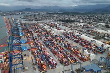 Balança comercial Brasil superavitário: projeção de US$ 90 bi em 2026