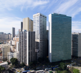 Centro do Rio ultrapassa Barra em mercado de escritórios