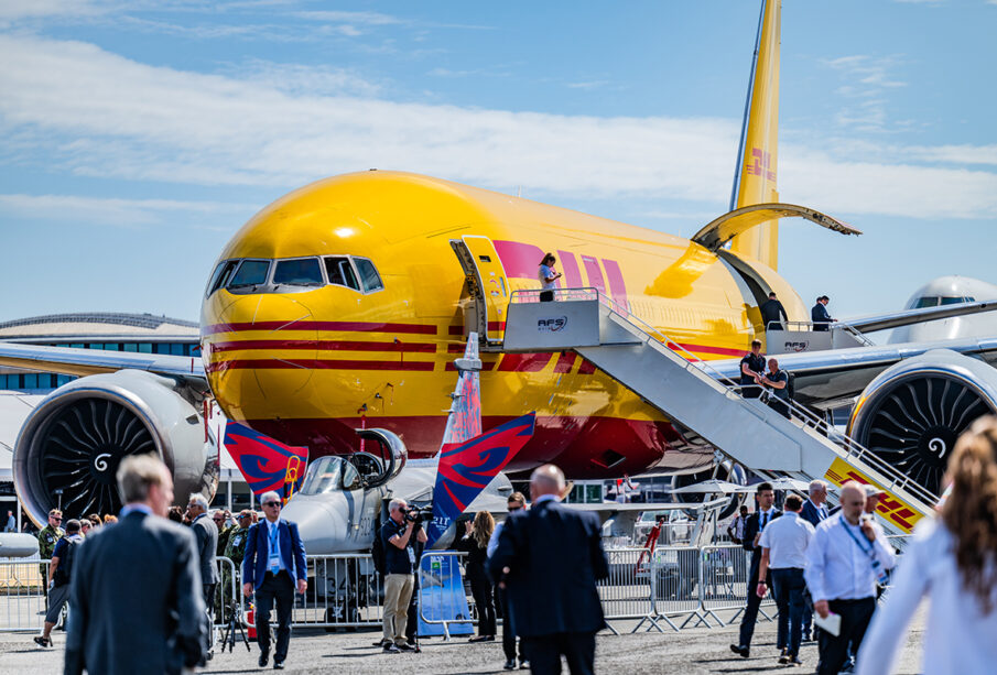 Feira de Farnborough 2026: 234 pedidos de aviões no 1º dia