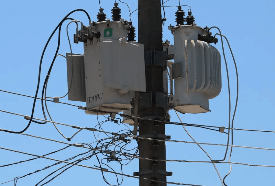 Senado aprova jabutis bilionários nas contas de luz