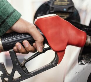 Gasolina com 32% de etanol: montadoras contestam estudos do governo