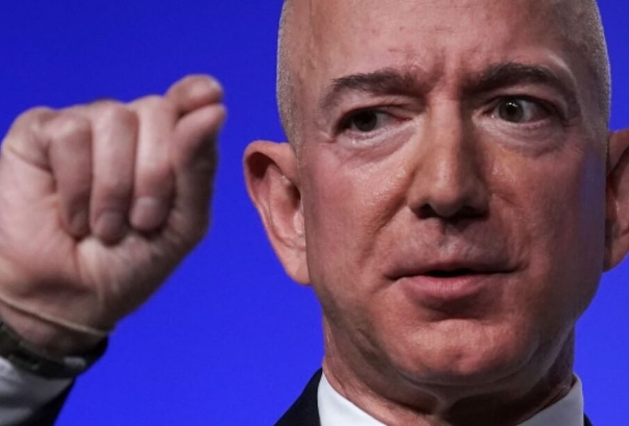 História da Amazon: da garagem à liderança global