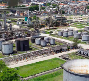 Indústria brasileira cresce 0,7% em abril e supera expectativas