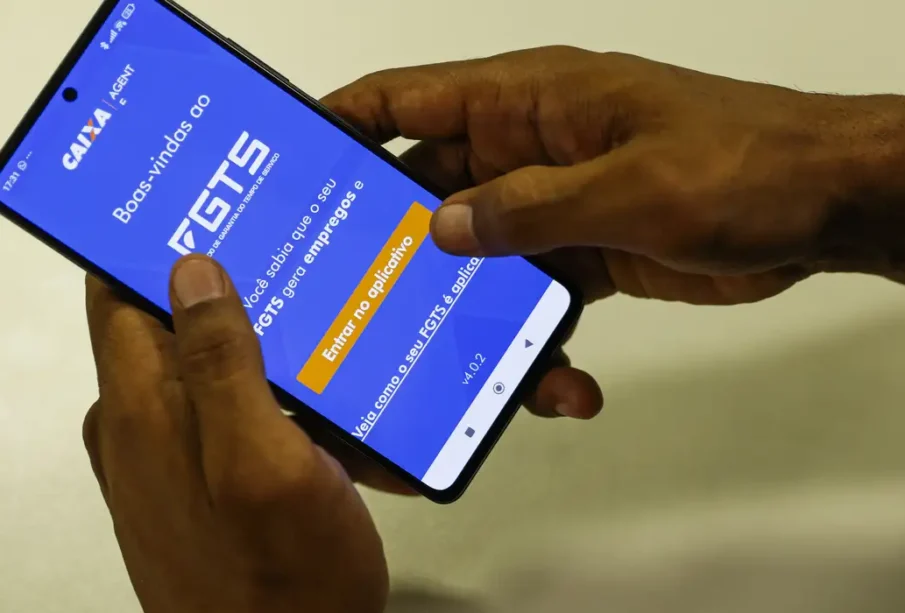 FGTS decide distribuição de lucro de R$13 bi nesta terça