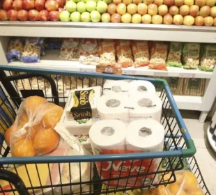 Por que a comida está tão cara no Brasil?