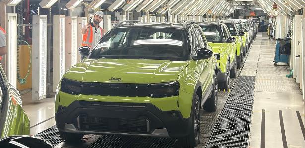 Jeep Avenger híbrido começa a ser produzido no Brasil