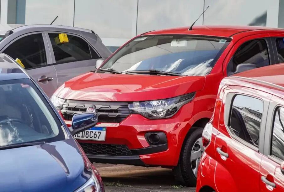 Governo libera compra de carros seminovos por motoristas