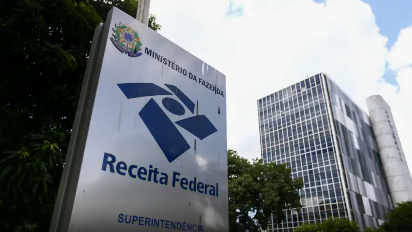 Cashback IR: 500 mil perdem benefício sem CPF como chave Pix