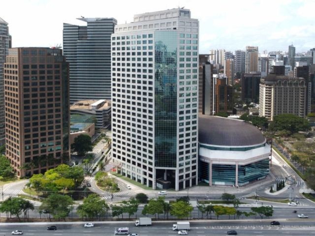 BTG compra WTC e assume controle do complexo