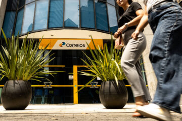 Prejuízo Correios 2026 soma R$ 2,4 bi no 2º tri