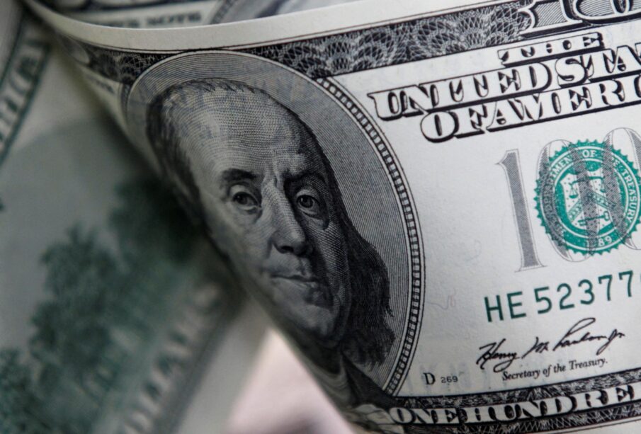 Dólar hoje: moeda sobe a R$ 5,17 e Ibovespa cai