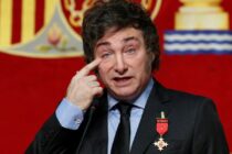 Demissões argentina: Milei amplia quebradeira