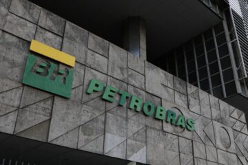 Lucro da Petrobras sobe 96,8% no 2º trimestre