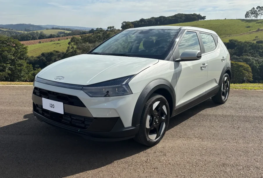 Hatches mais vendidos em julho: HB20 cai, i20 entra