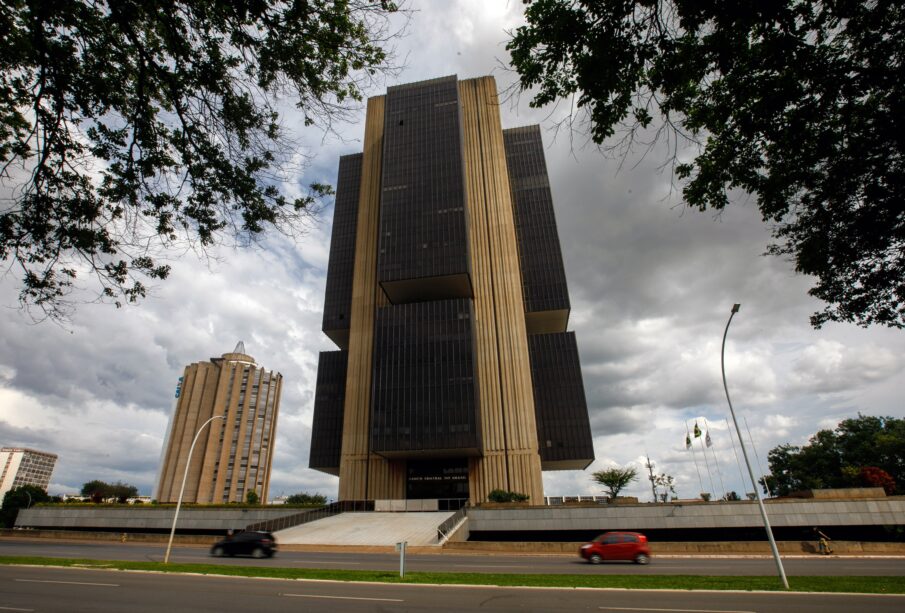 Pix Automático em contas-salário: nova regra do BC
