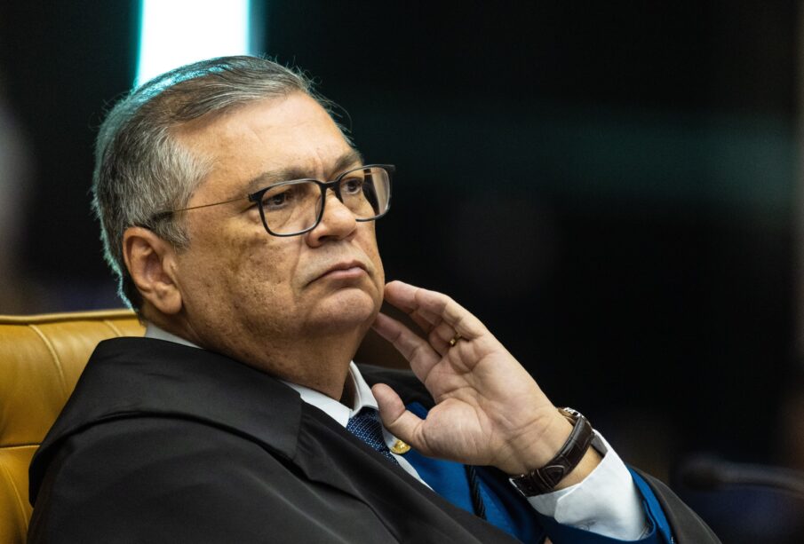Dino manda revisar regras da CVM após caso Master