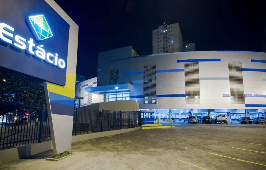 Fusão Yduqs Afya cria gigante do ensino superior