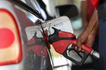 Lula edita MP com R$ 7,5 bi em subsídio diesel