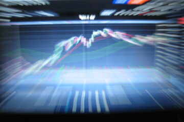 Destaques corporativos: Ibovespa futuro, dólar e mais