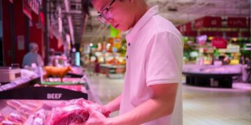 China aplica tarifa de 55% sobre carne bovina brasileira