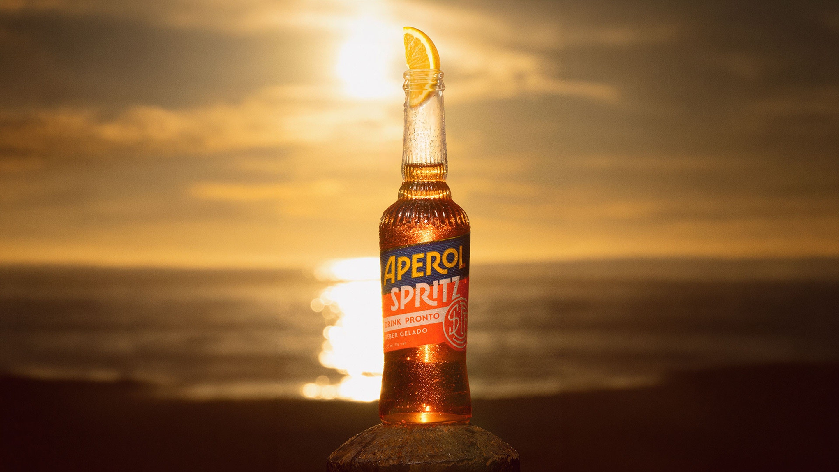 Campari estreia Aperol Spritz pronto no Brasil