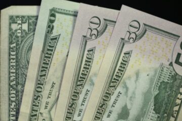 Dólar bolsa recordes pós-1º turno desde 1994