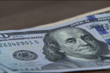 Dólar hoje sobe com petróleo e eleições; Ibovespa cai