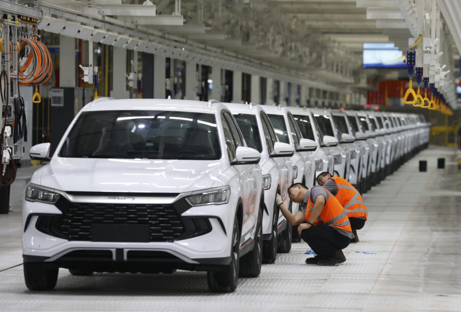 Modelo BYD ameaça 90% dos empregos no setor automotivo