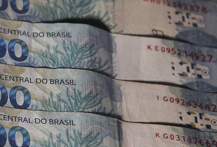 Déficit primário de R$ 10 bi em agosto, diz BC