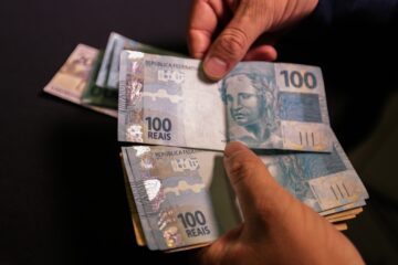 Endividamento famílias inadimplência cai em setembro