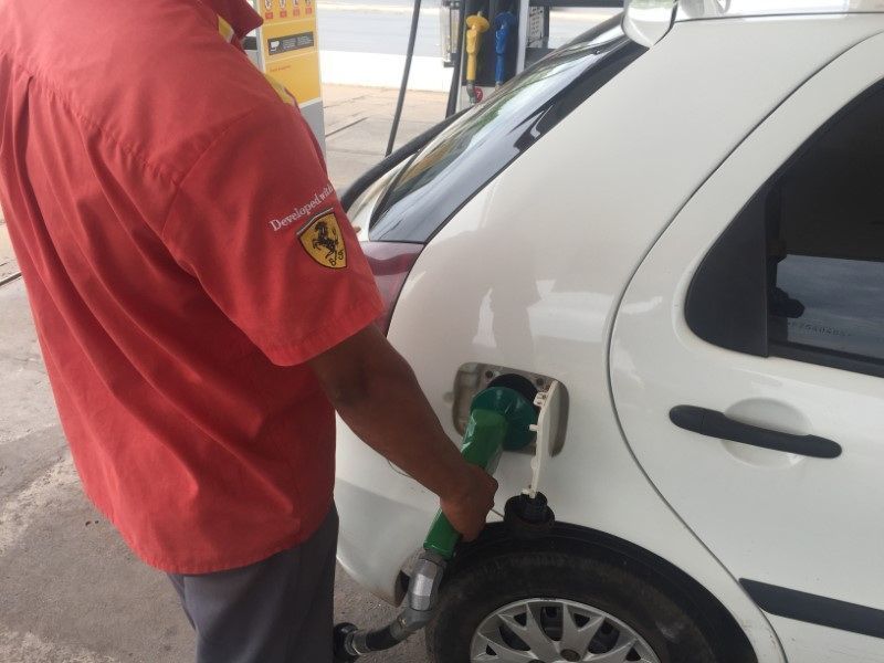 Governo testa etanol 35% na gasolina a partir de janeiro